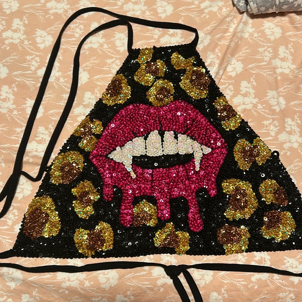 Brand New Discount Universe top